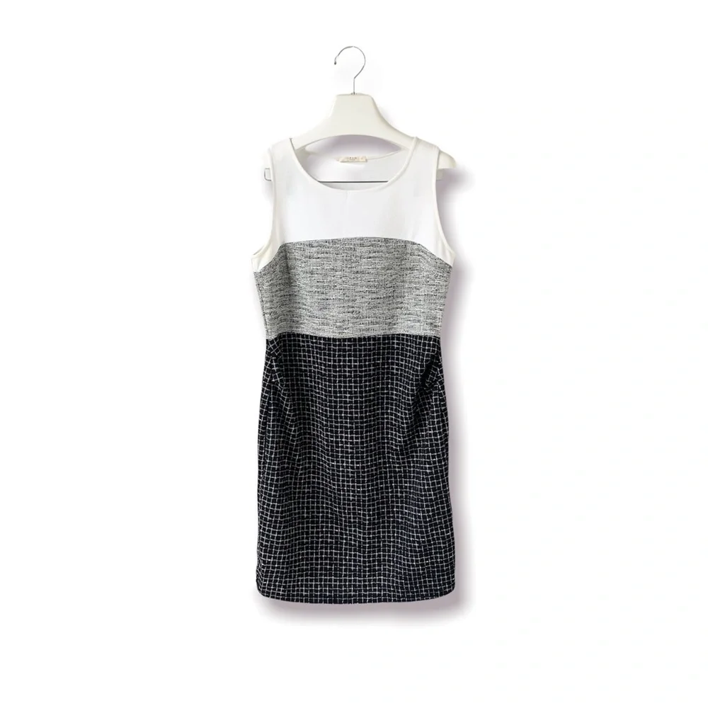 🌸Le Lis🌸 Sleeveless Dress Size Medium Good Condition